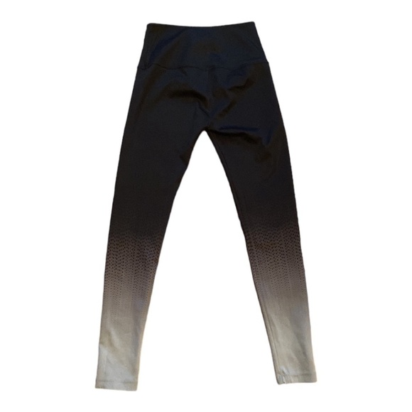 Beyond Yoga Ombre Yoga Pants - Picture 2 of 6